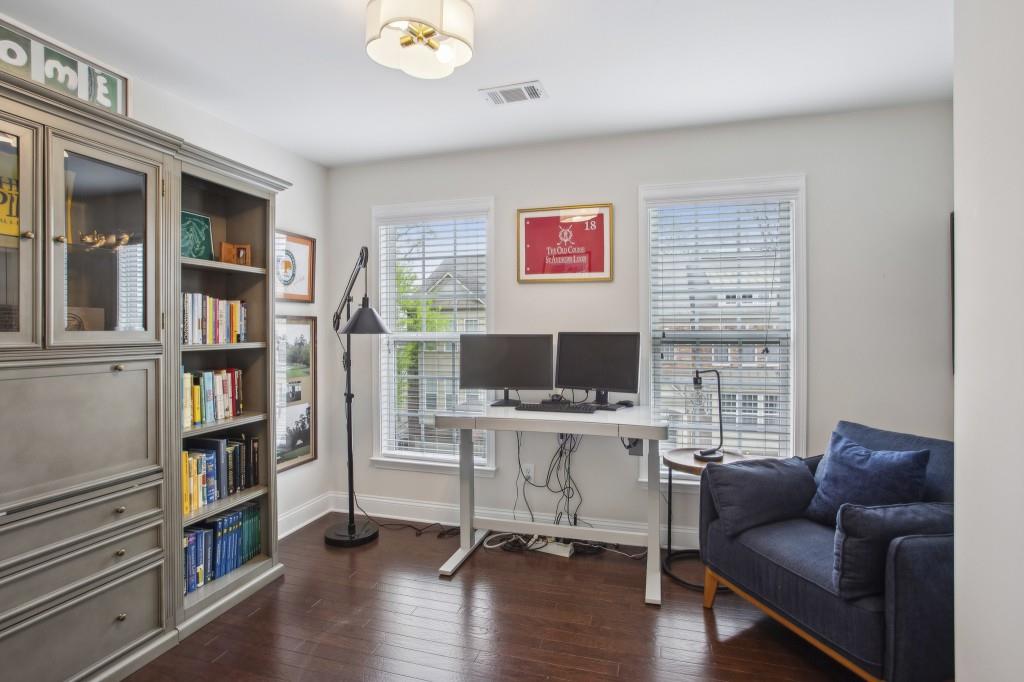 346 Ardmore Court