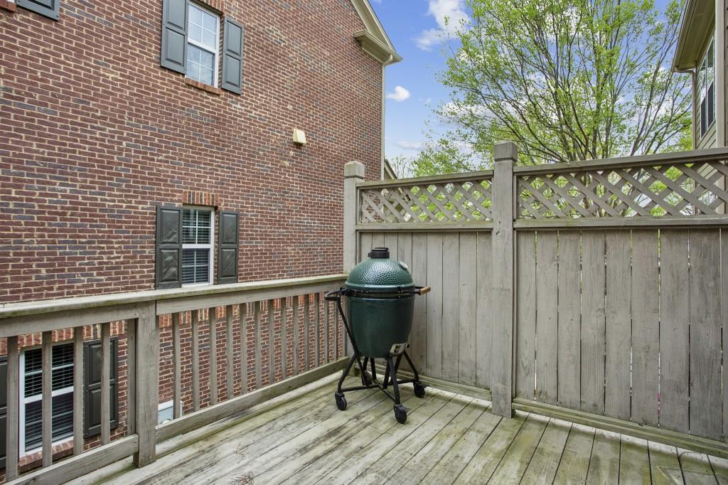 346 Ardmore Court