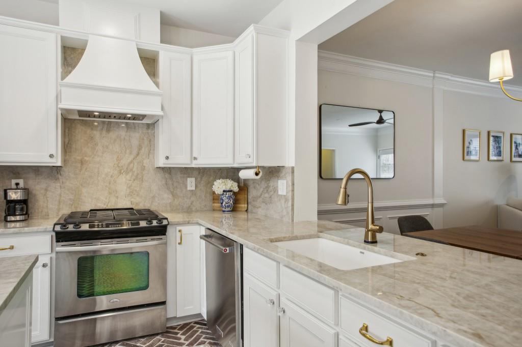346 Ardmore Court