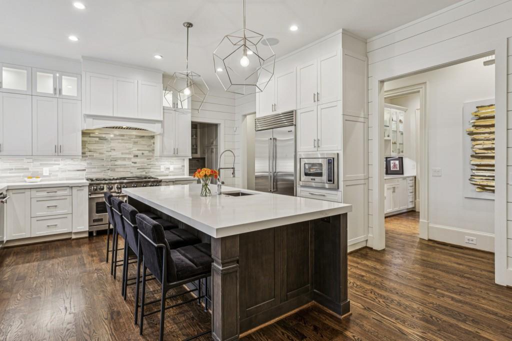 305 Forrest Lake Drive