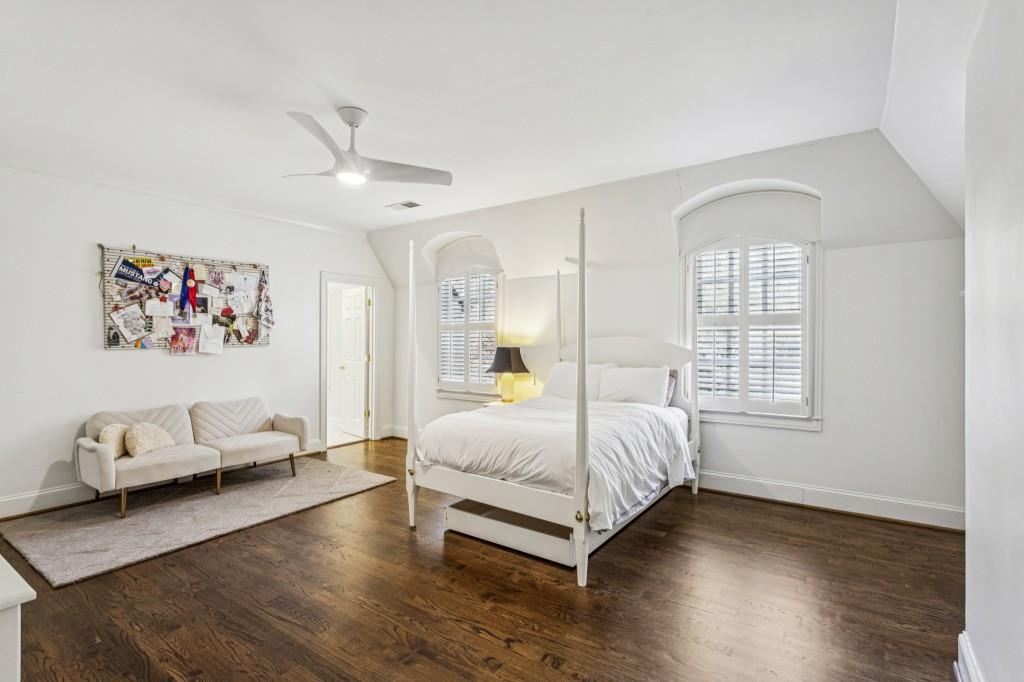 305 Forrest Lake Drive