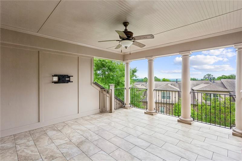 2775 Paces Lookout Lane SE