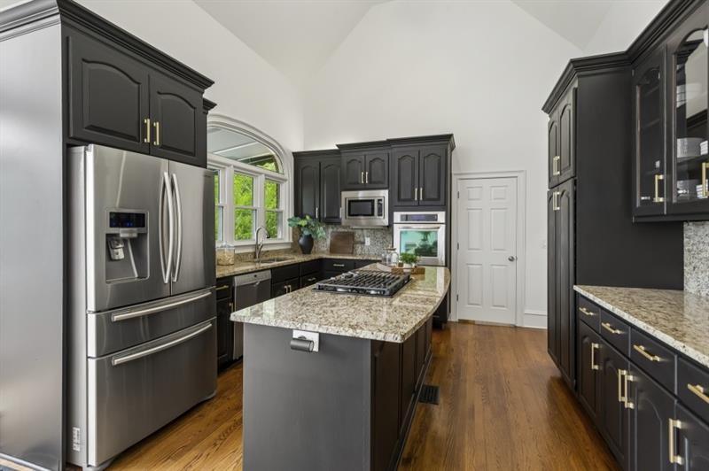 4223 Wieuca Overlook NE