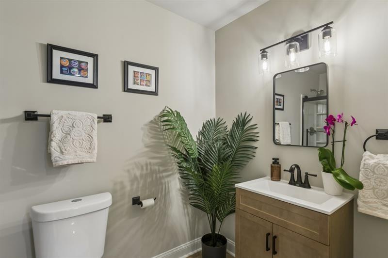 4223 Wieuca Overlook NE