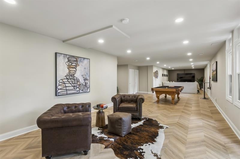 4223 Wieuca Overlook NE