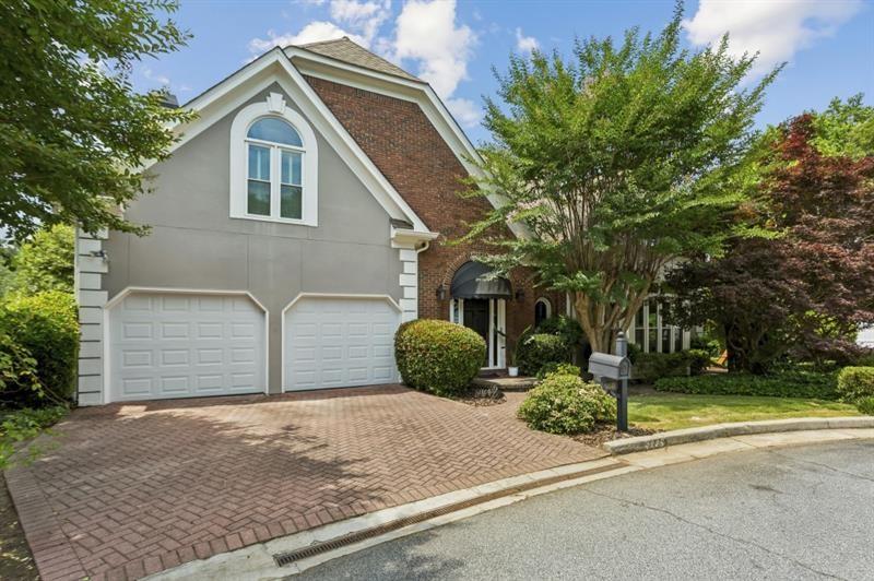 4223 Wieuca Overlook NE