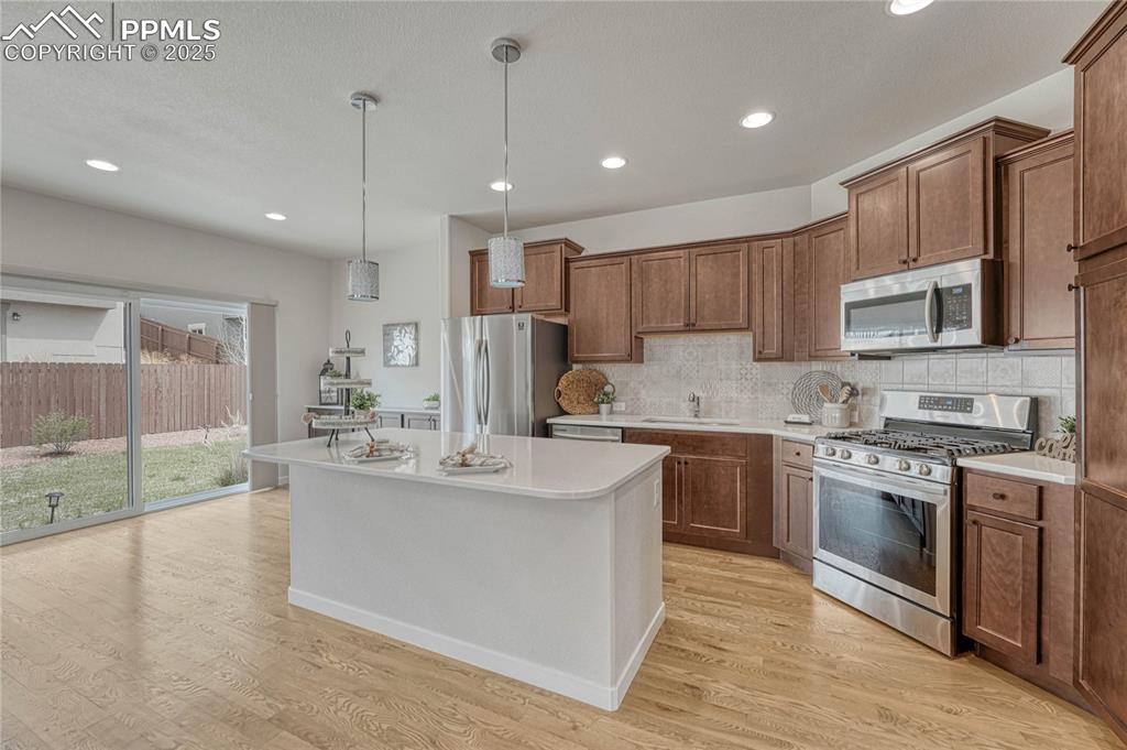11149 Galaxy Hunter Drive