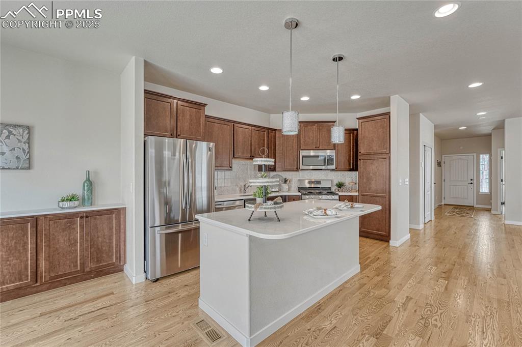 11149 Galaxy Hunter Drive