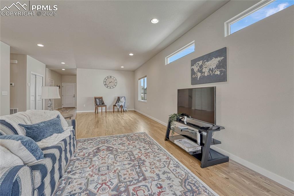 11149 Galaxy Hunter Drive