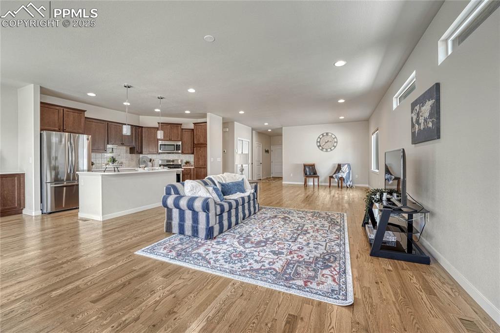 11149 Galaxy Hunter Drive