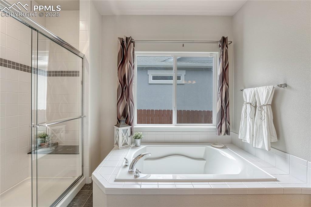 11149 Galaxy Hunter Drive