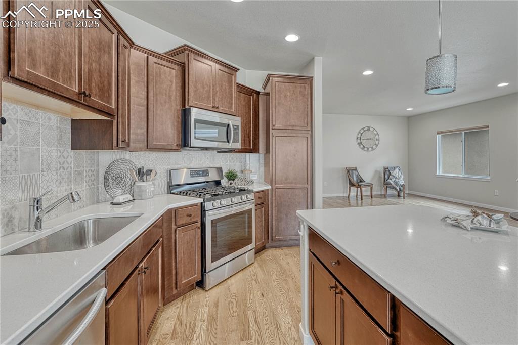 11149 Galaxy Hunter Drive