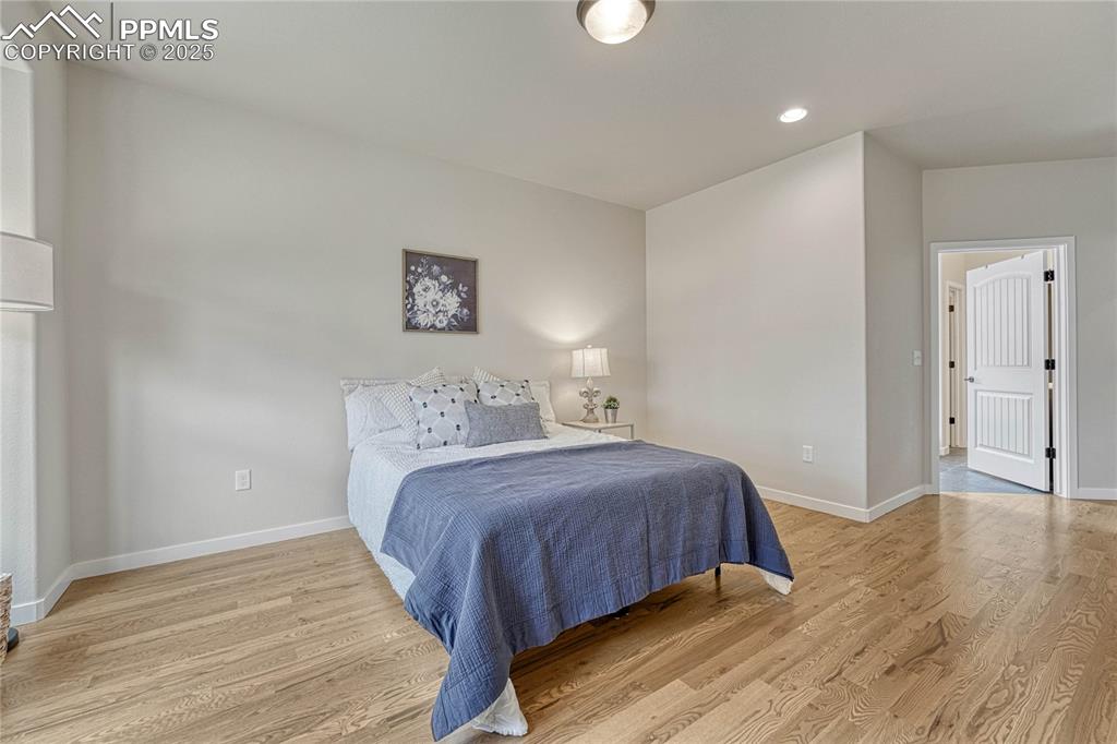 11149 Galaxy Hunter Drive