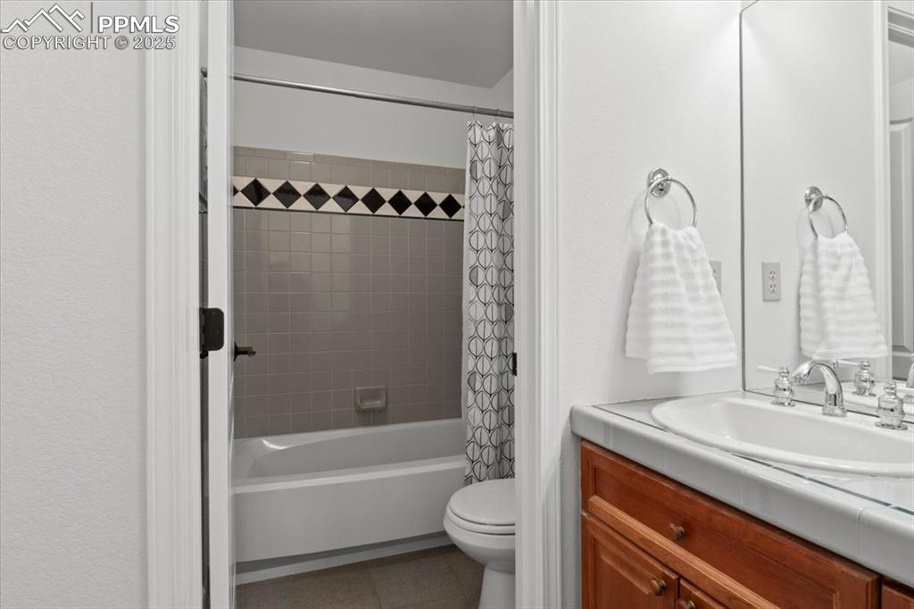 2269 Palm Drive Unit: C