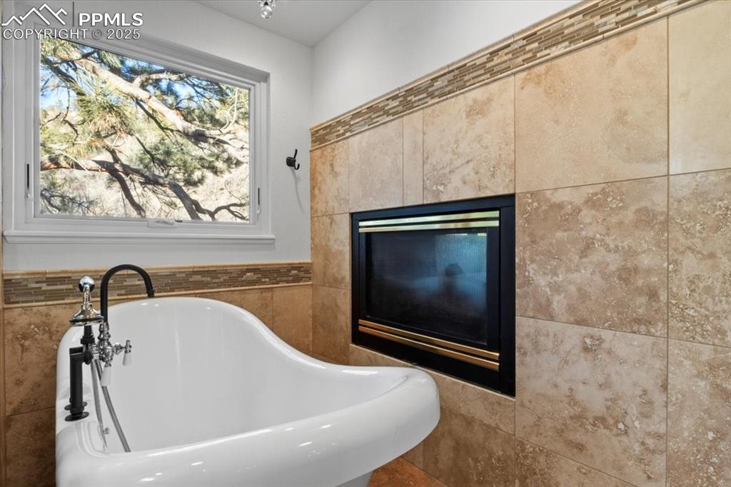 2269 Palm Drive Unit: C