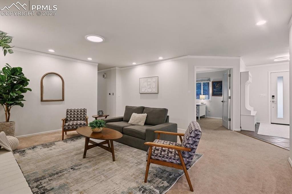 78 Raven Hills Court