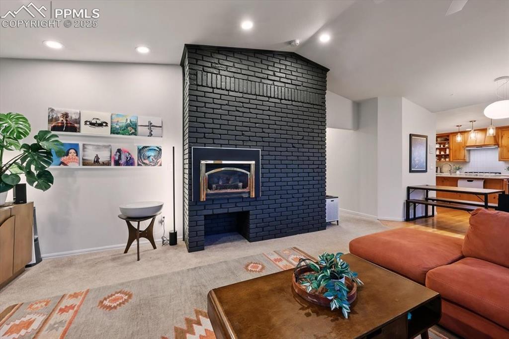 78 Raven Hills Court