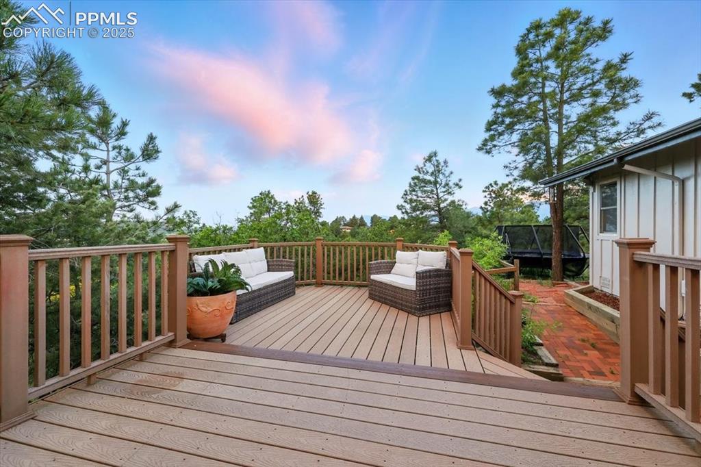 78 Raven Hills Court