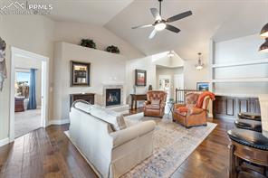 1316 Longs Point