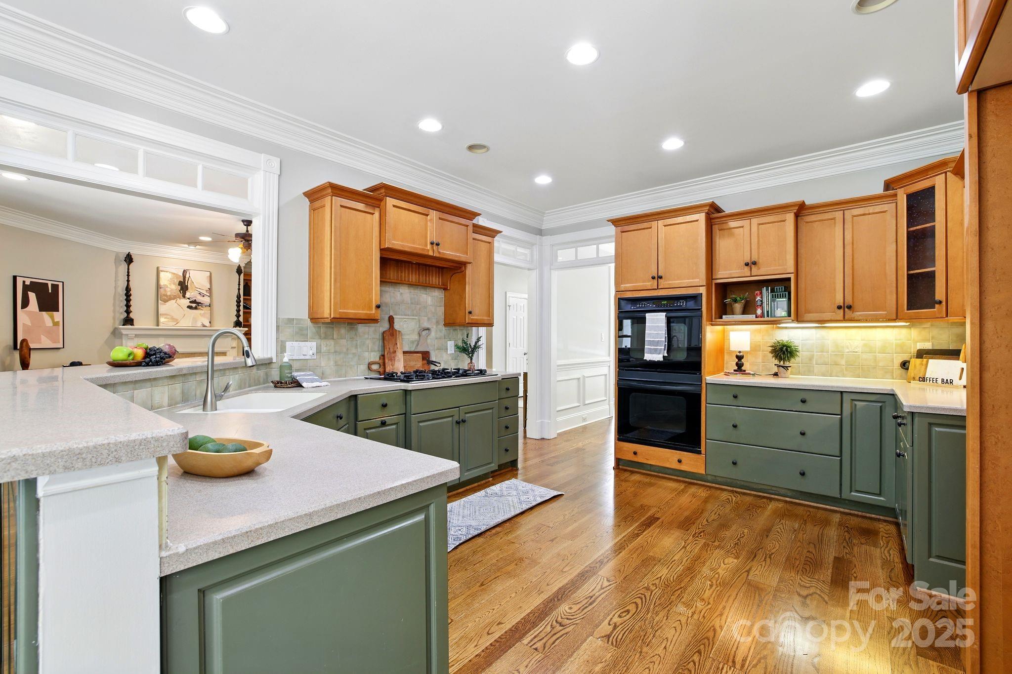 4525 Island Waters Drive