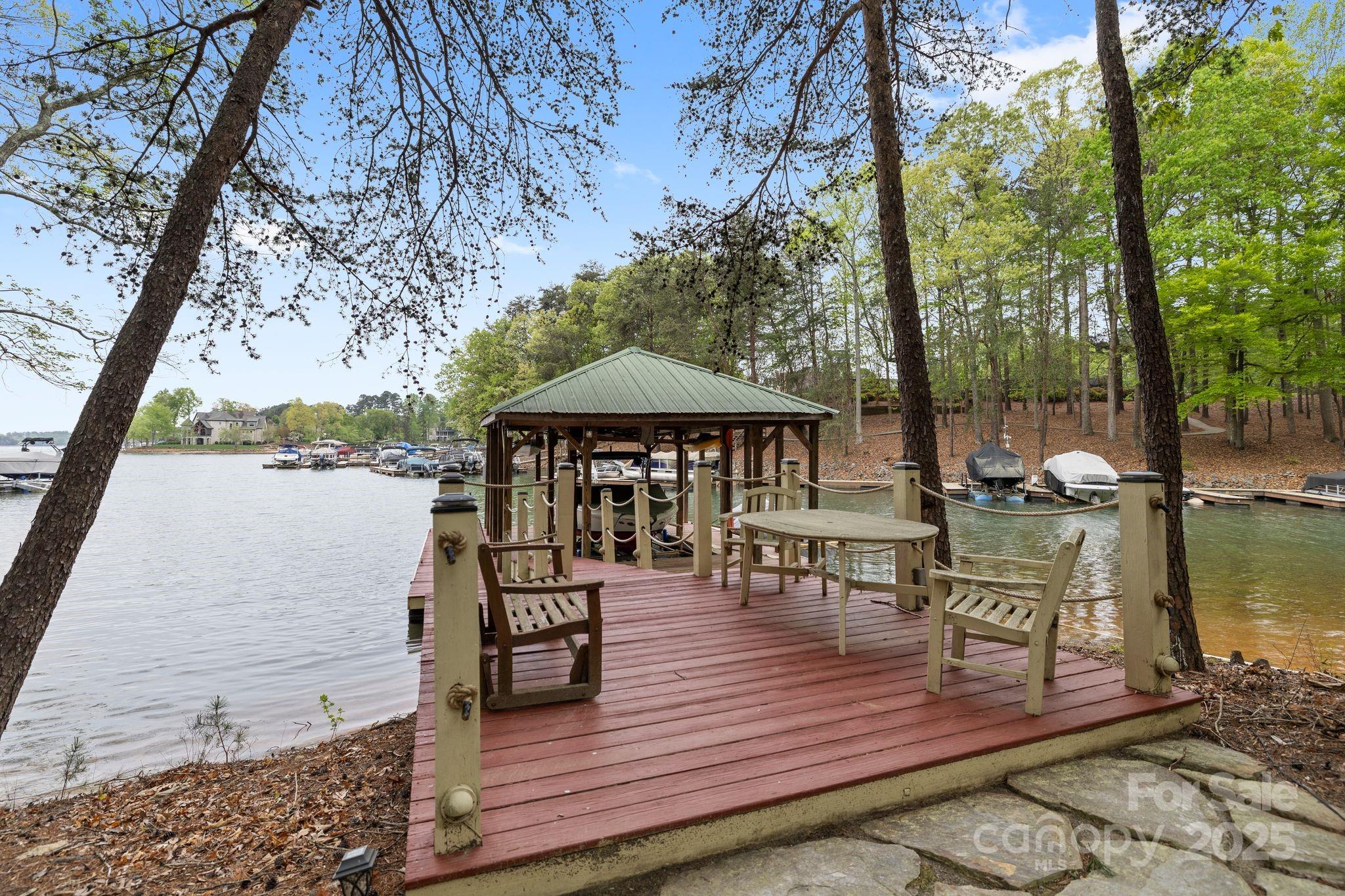 4525 Island Waters Drive