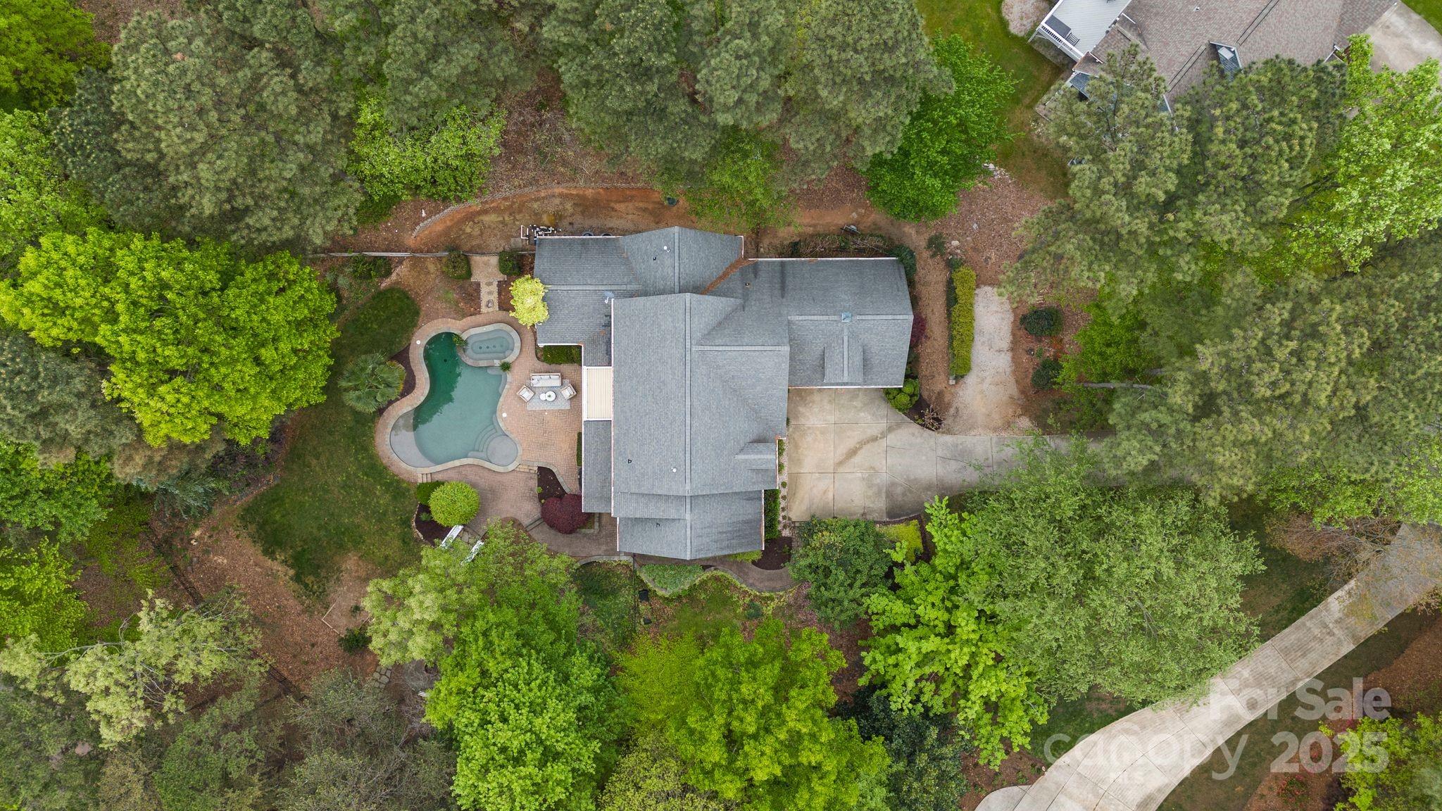 4525 Island Waters Drive