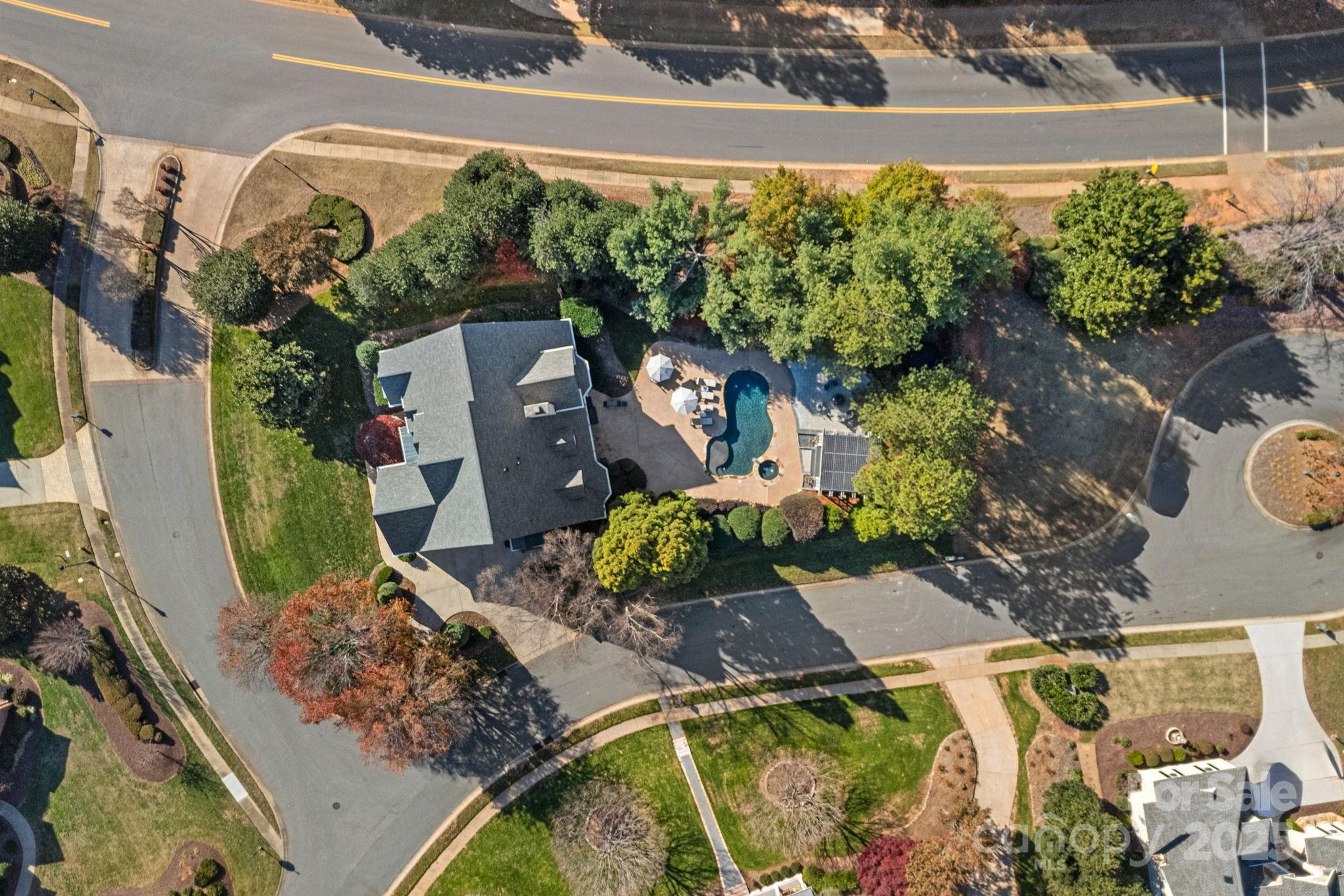 18823 Peninsula Cove Lane