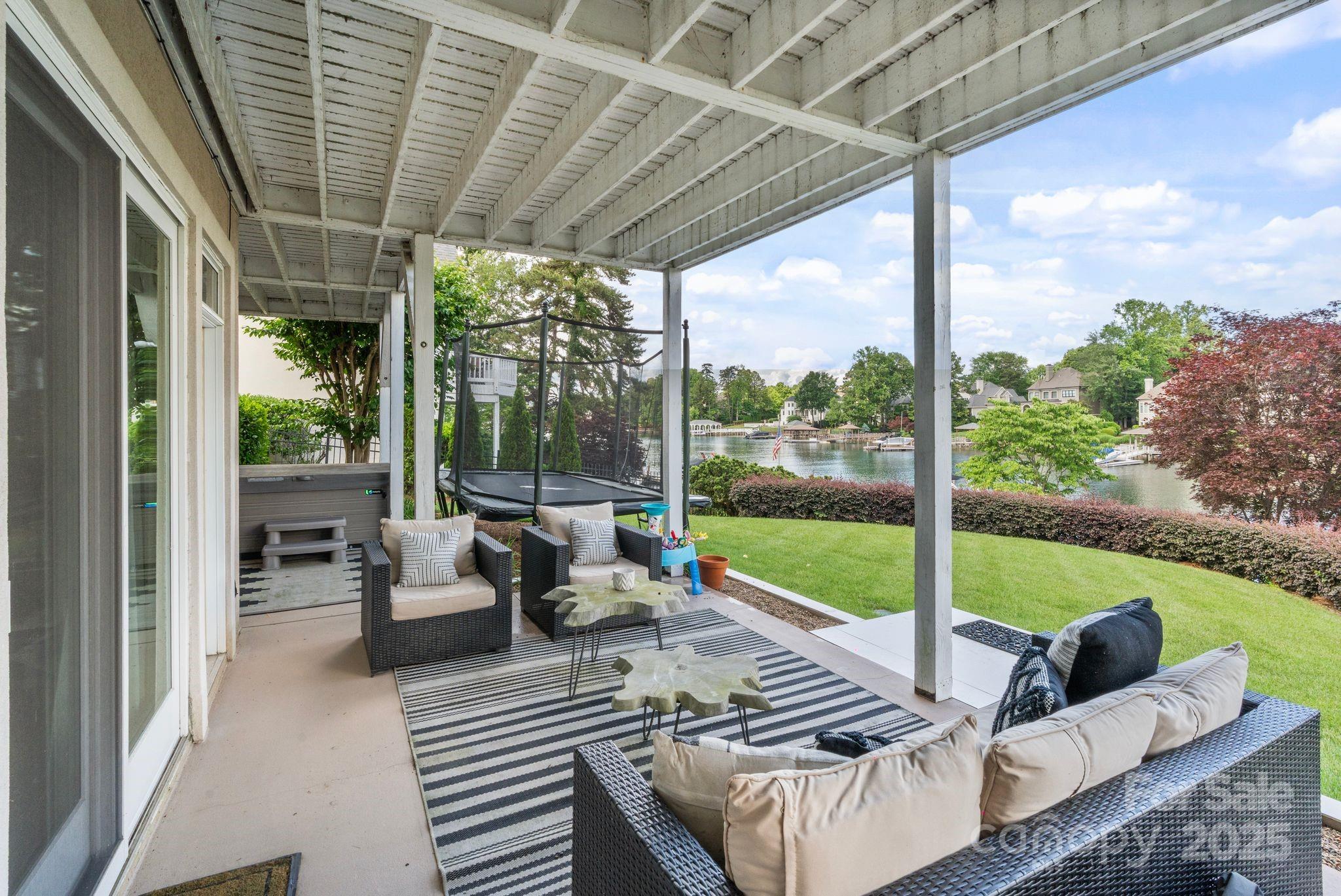 17825 Spinnakers Reach Drive