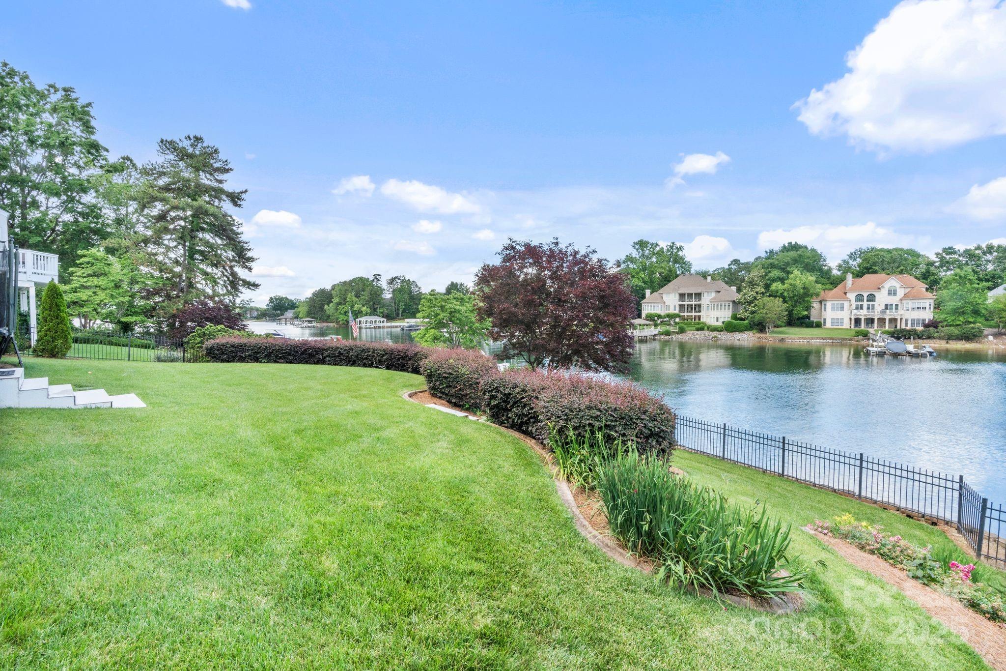 17825 Spinnakers Reach Drive