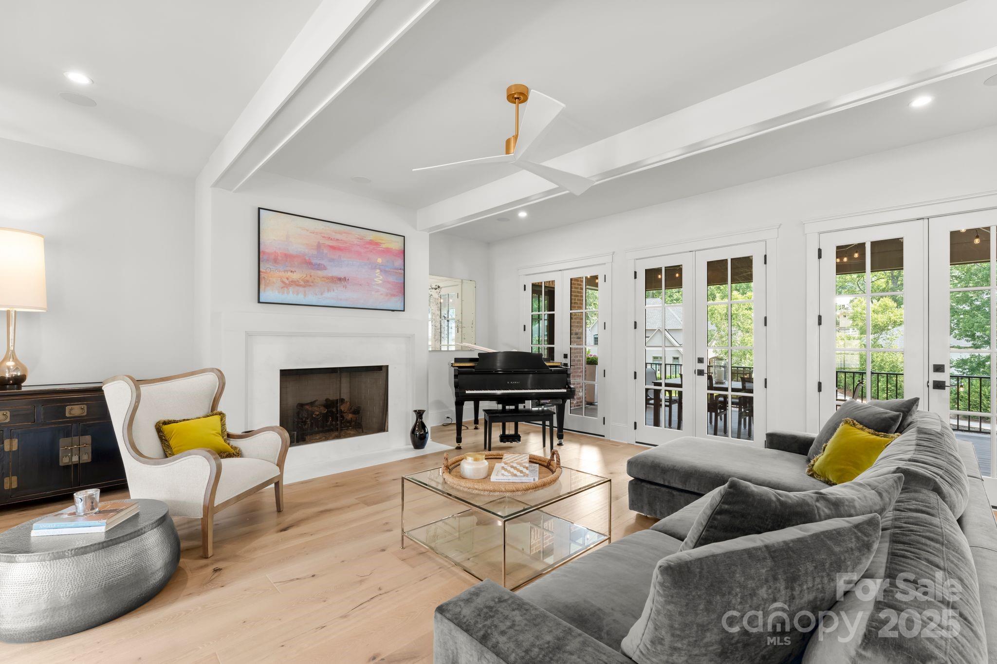 21216 Olde Quarry Lane