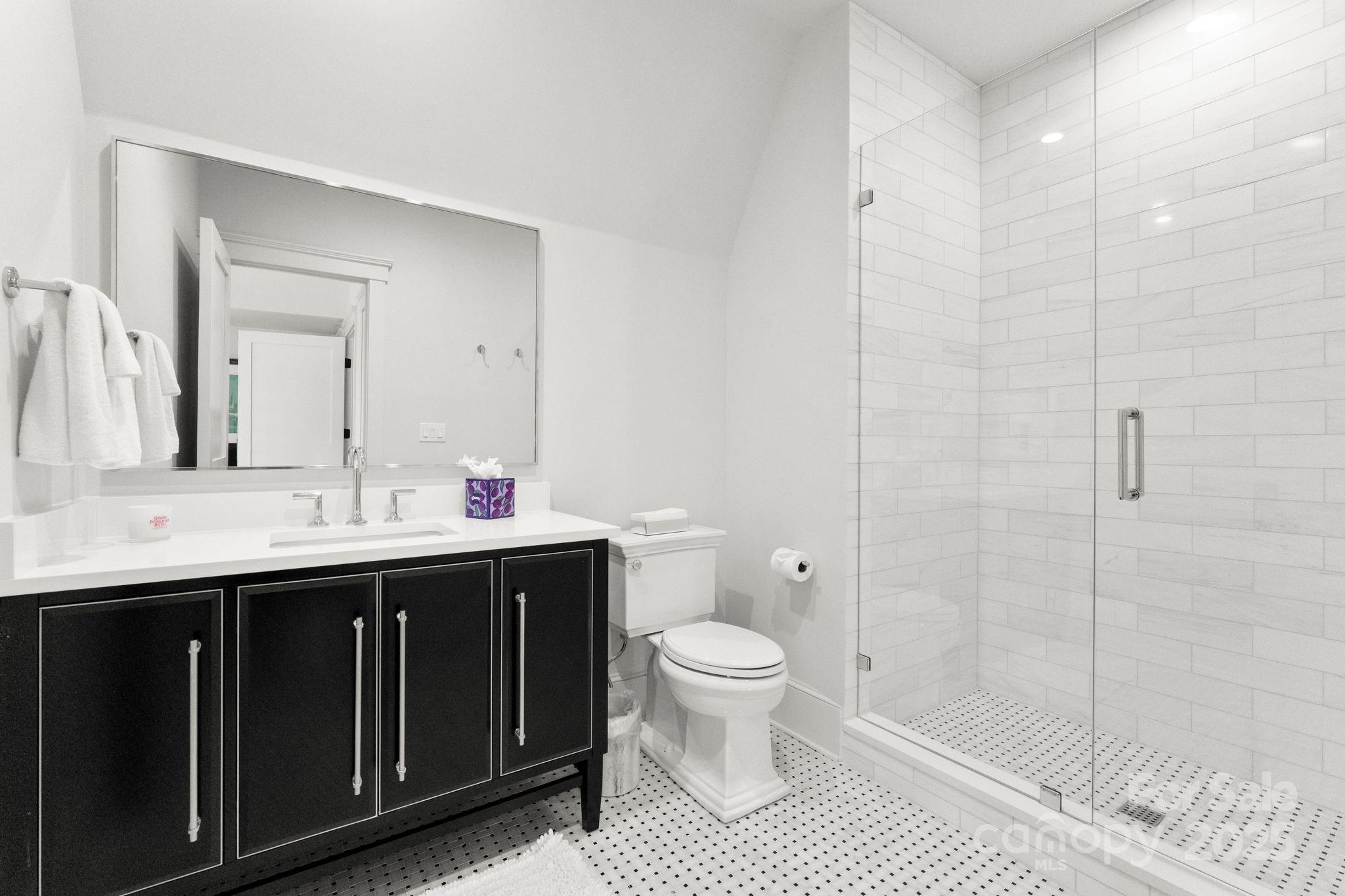 21216 Olde Quarry Lane