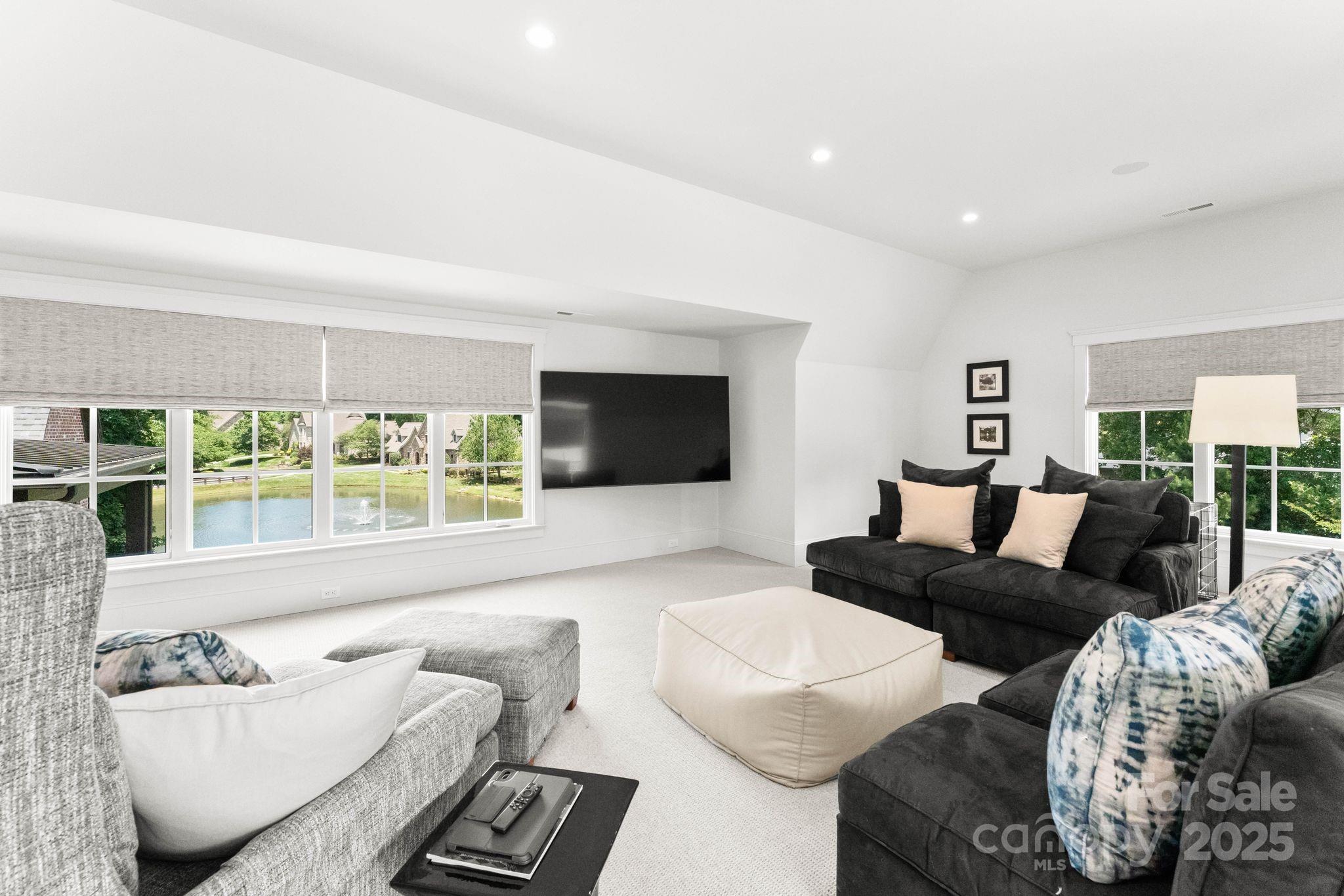 21216 Olde Quarry Lane