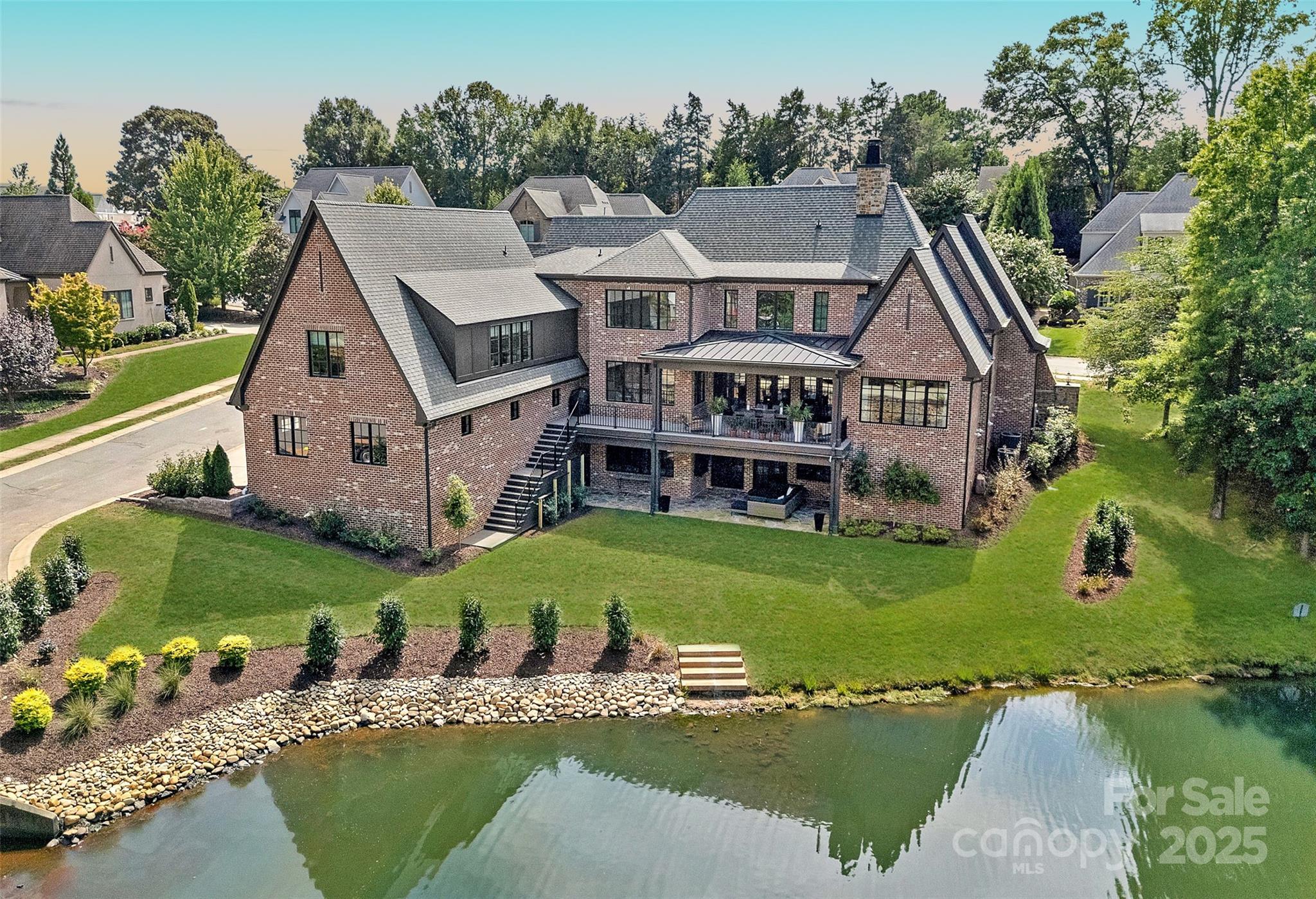 21216 Olde Quarry Lane