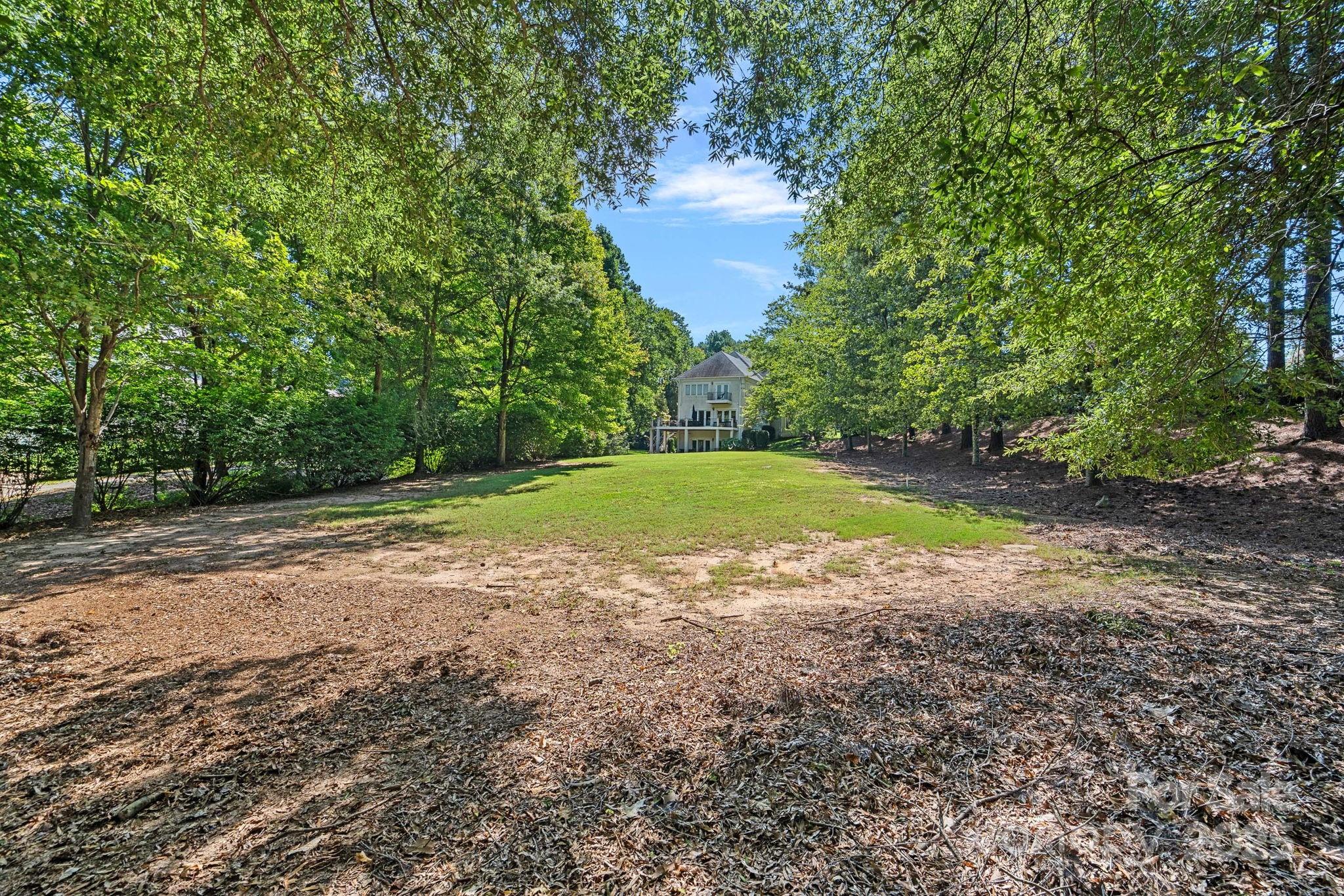 19002 Lakehouse Pointe Drive