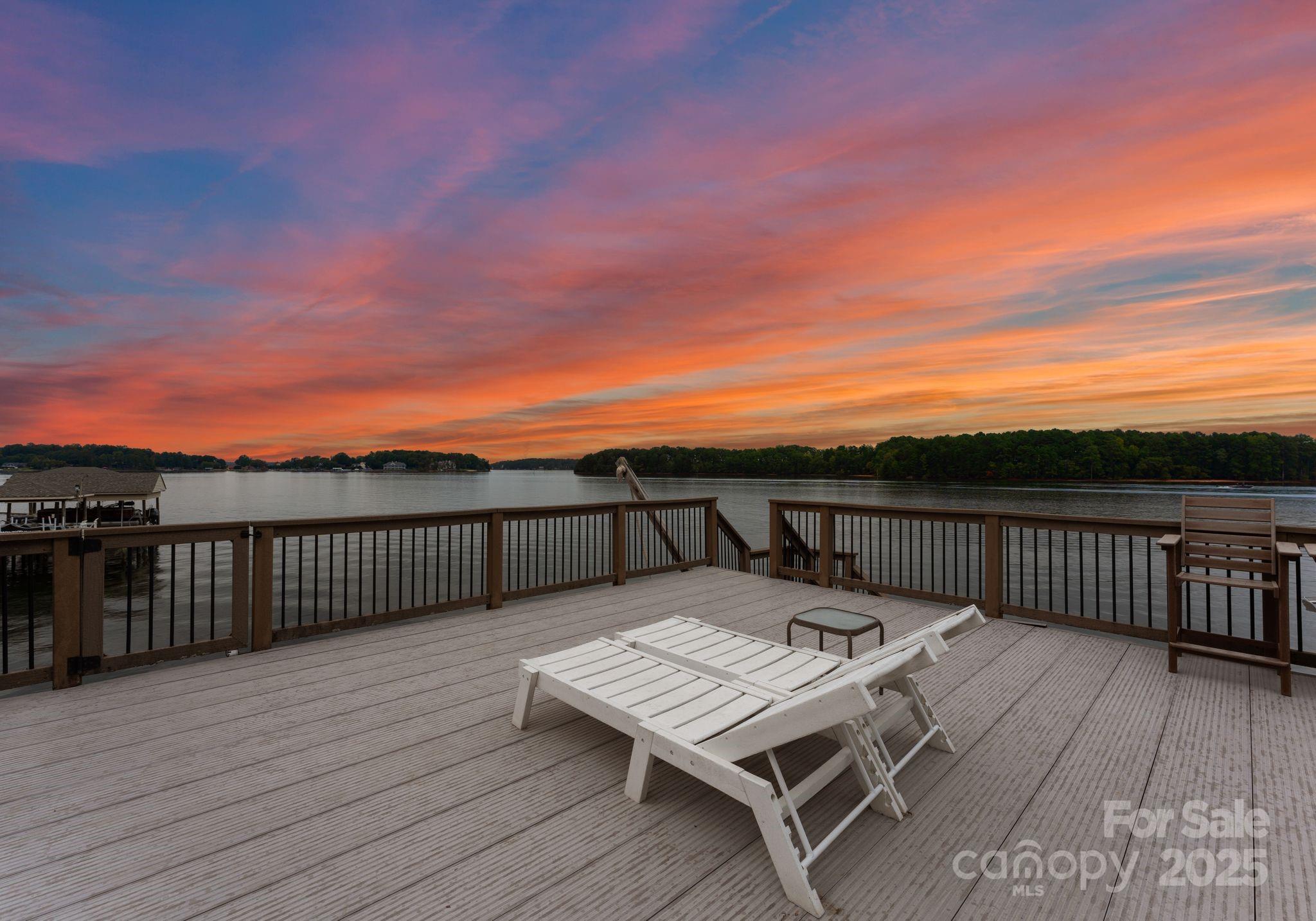 102 Stone Point Court