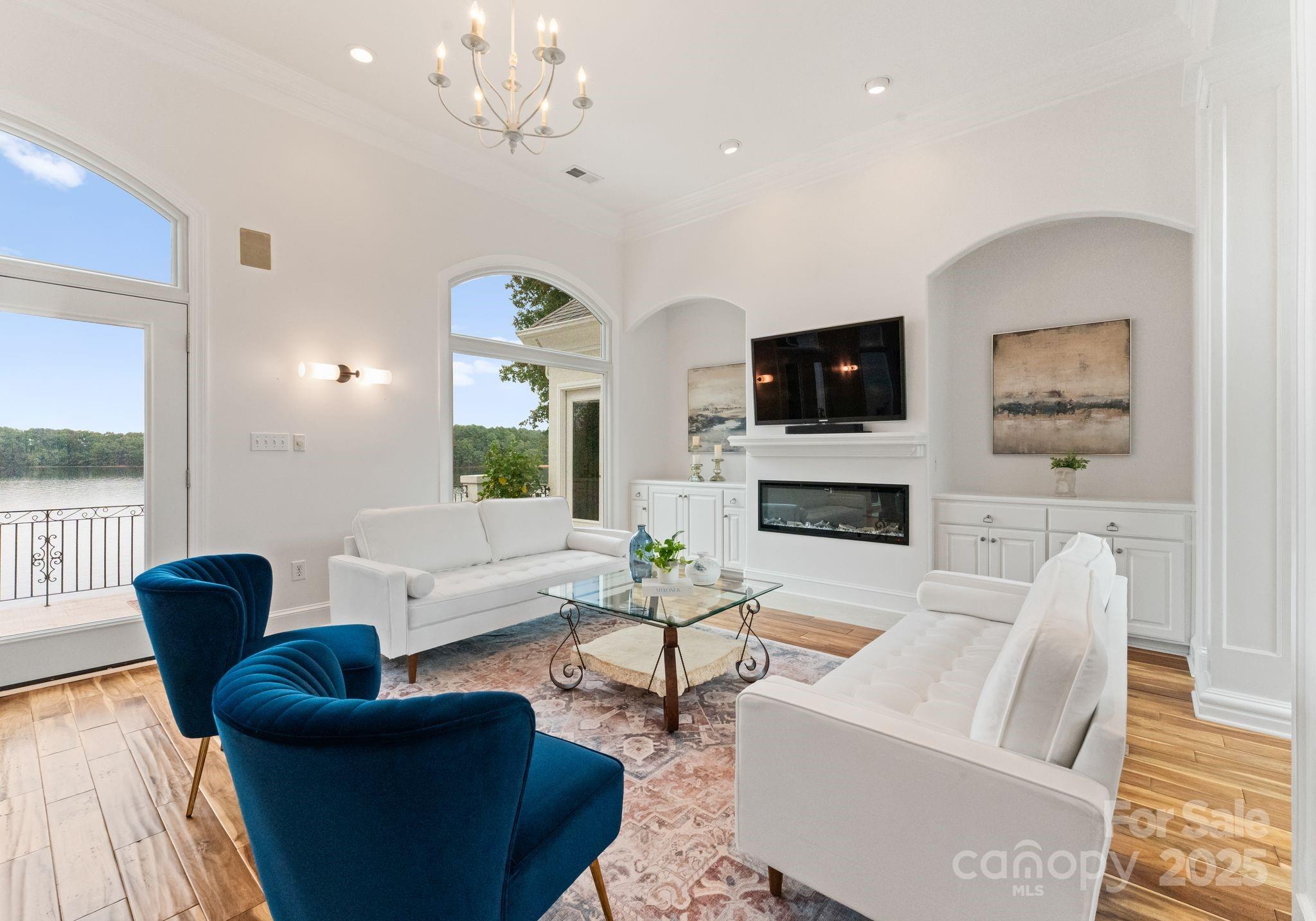 102 Stone Point Court