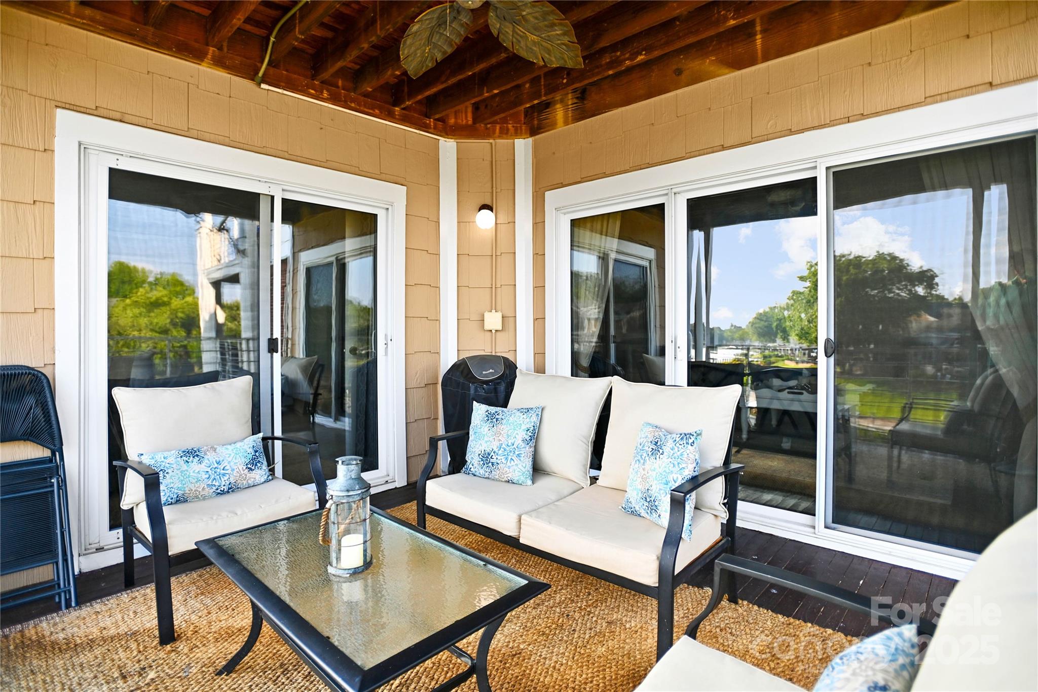 18525 Harborside Drive