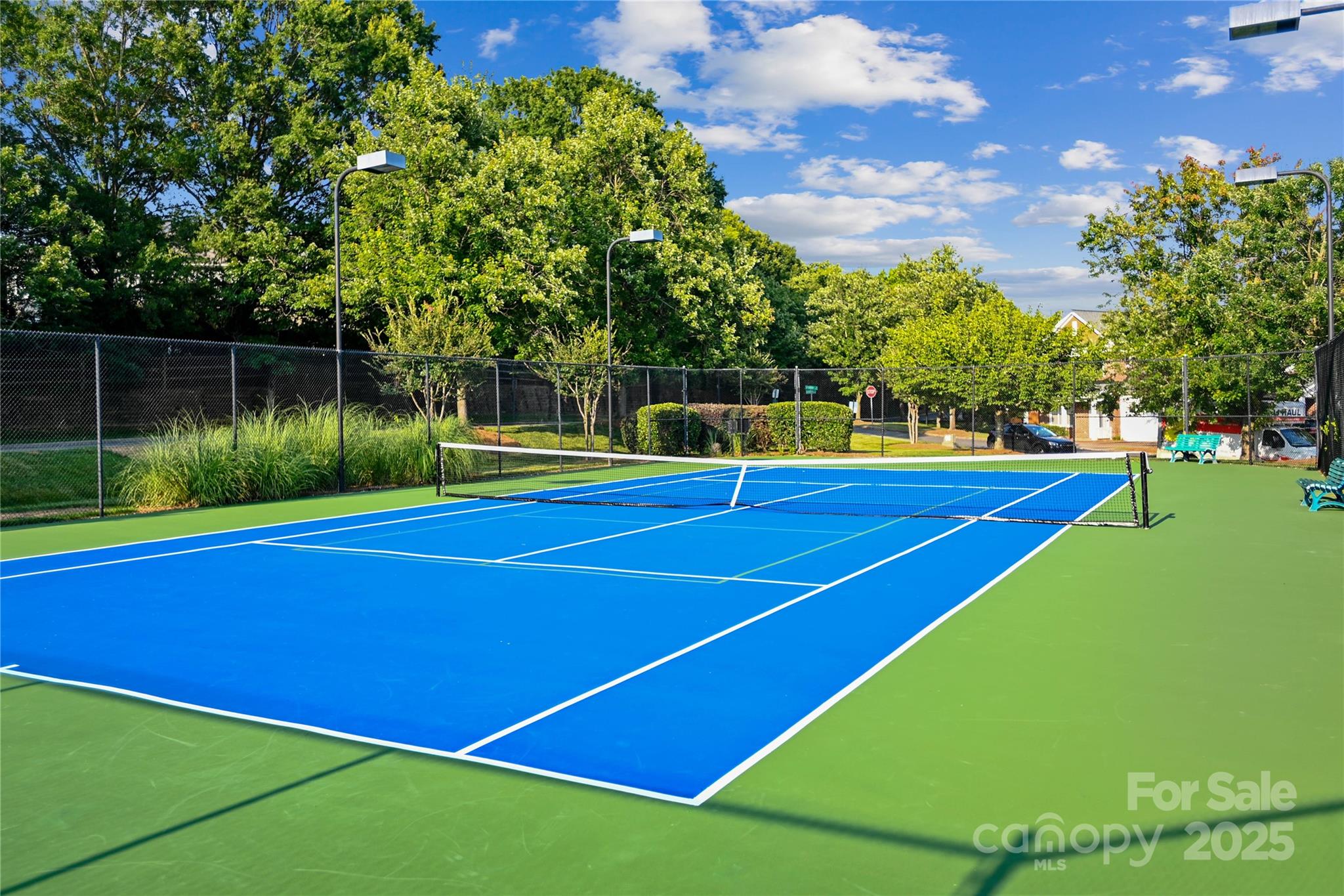 18525 Harborside Drive