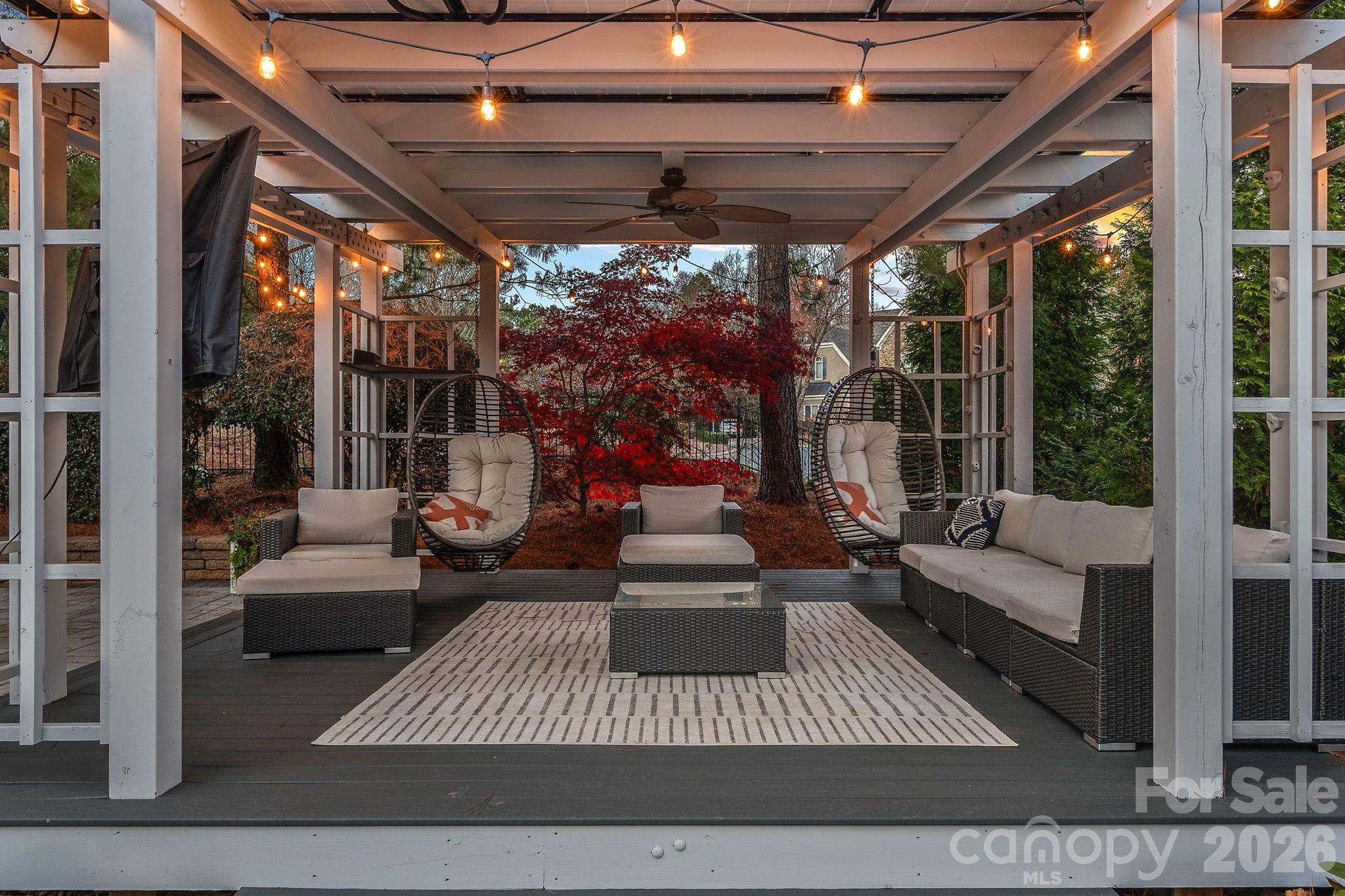 18823 Peninsula Cove Lane