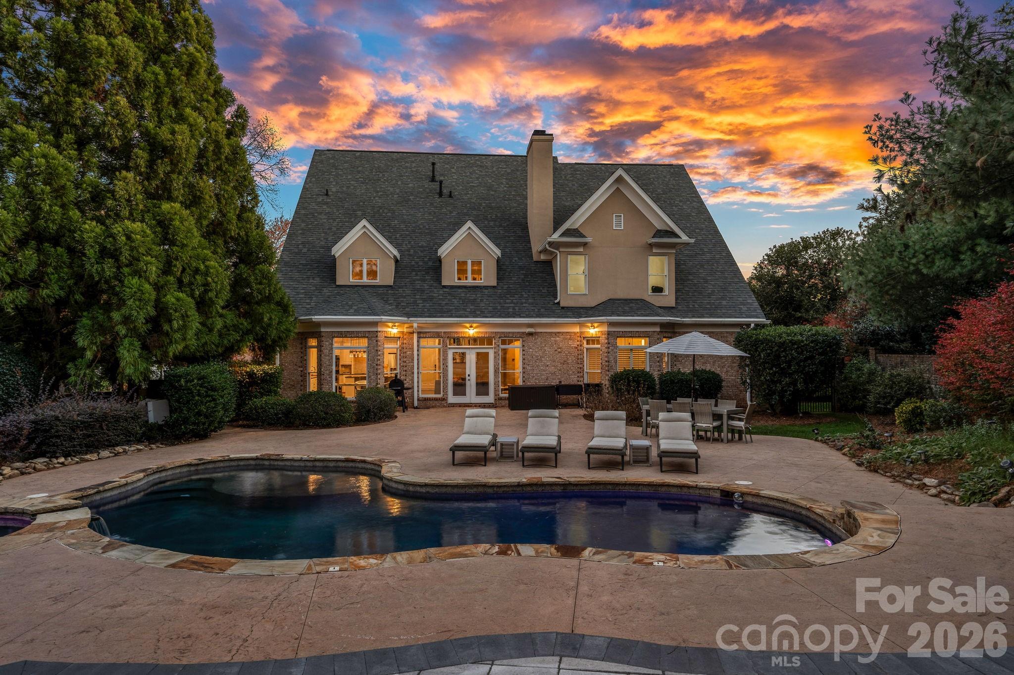 18823 Peninsula Cove Lane