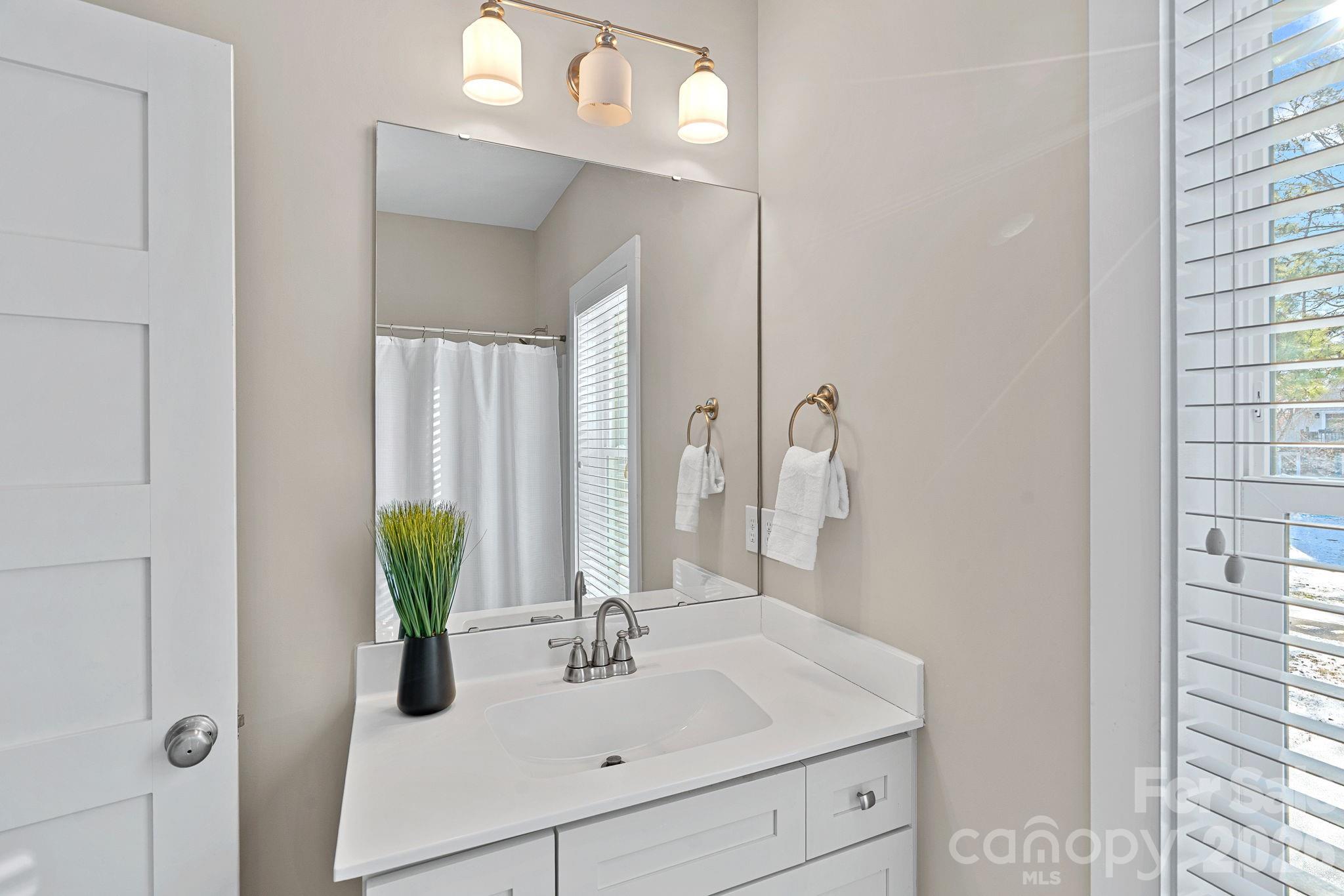 21013 Island Forest Drive