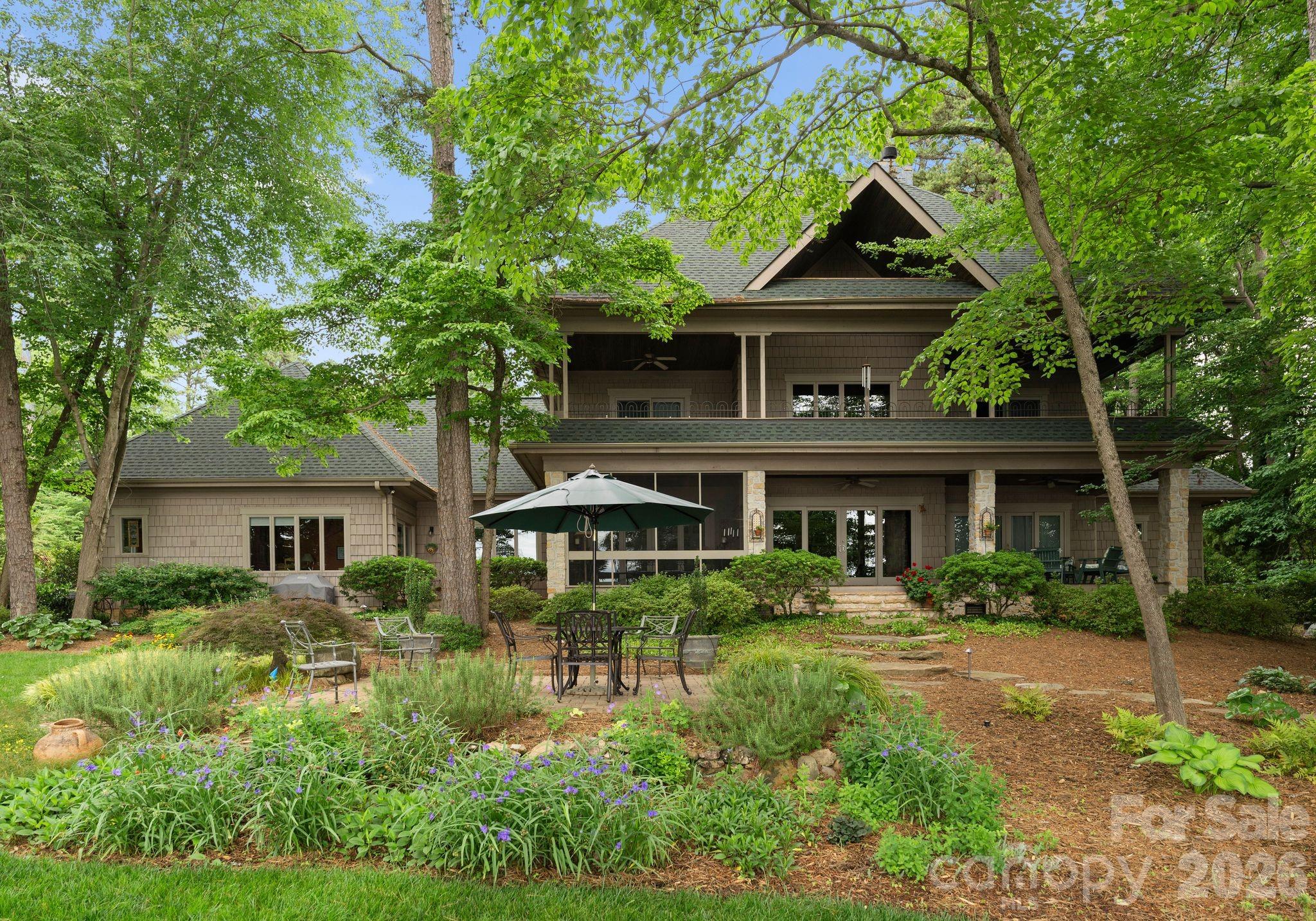 170 Iron Gate Circle