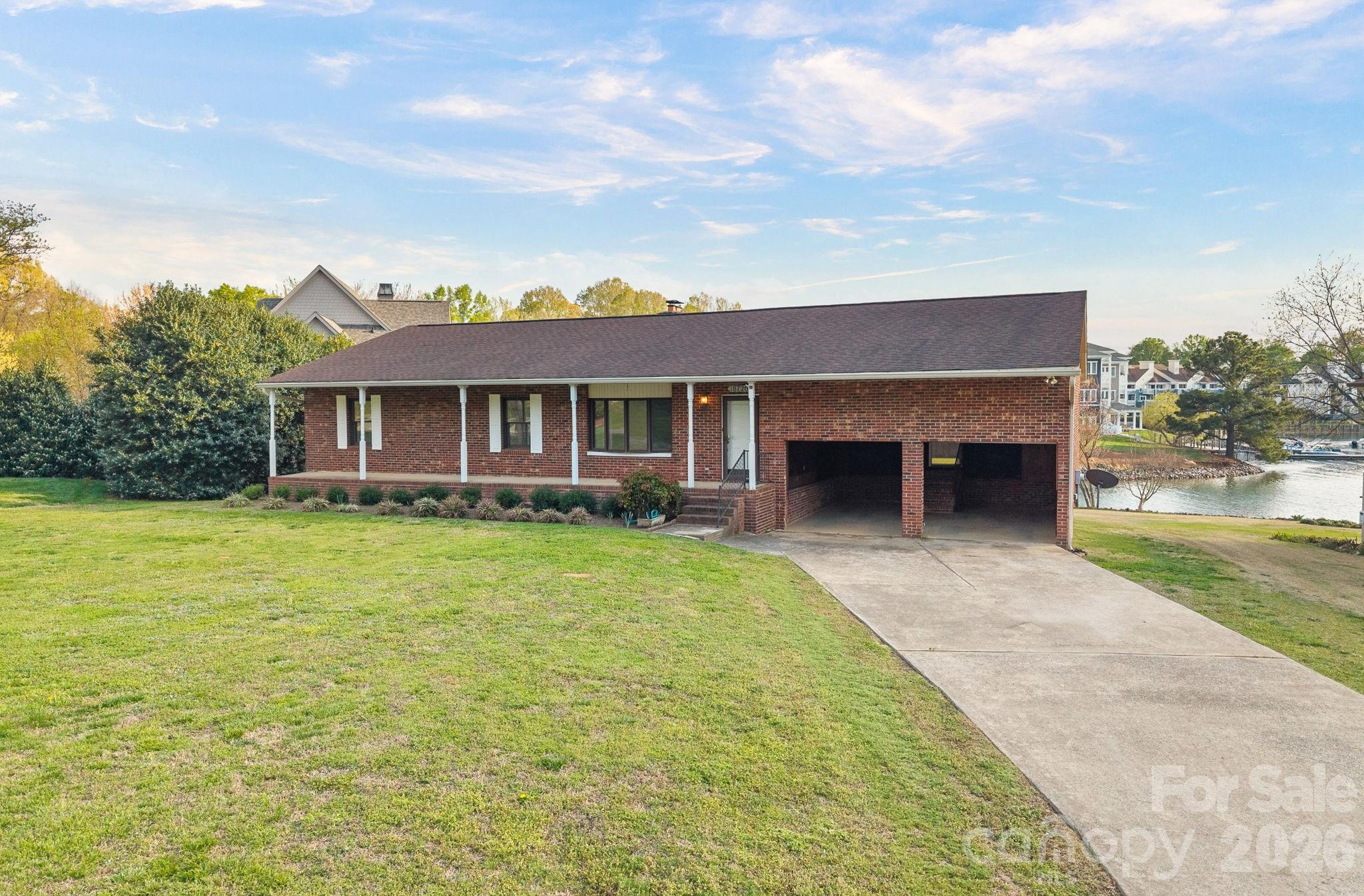 18726 Bluff Point Road