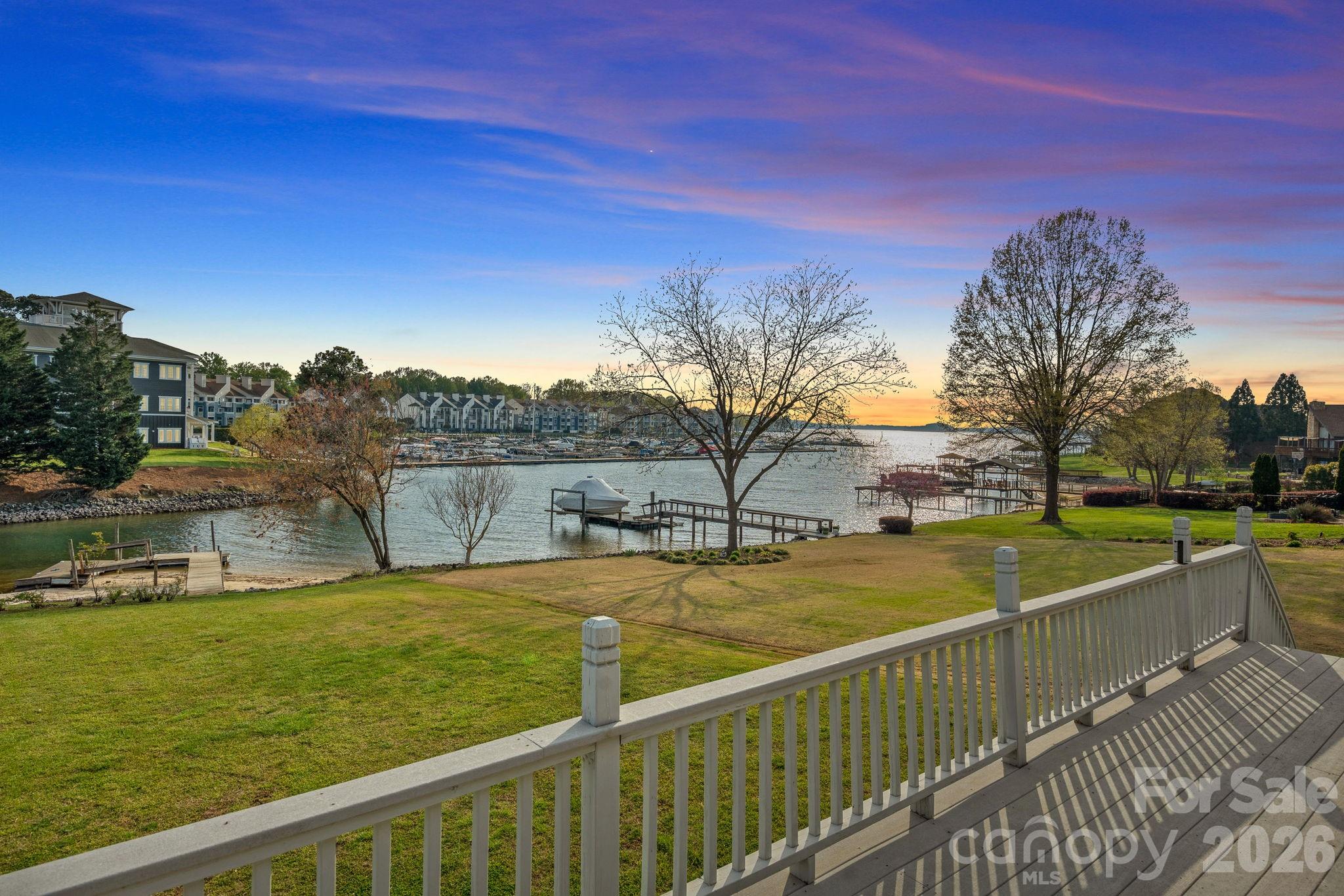 18726 Bluff Point Road