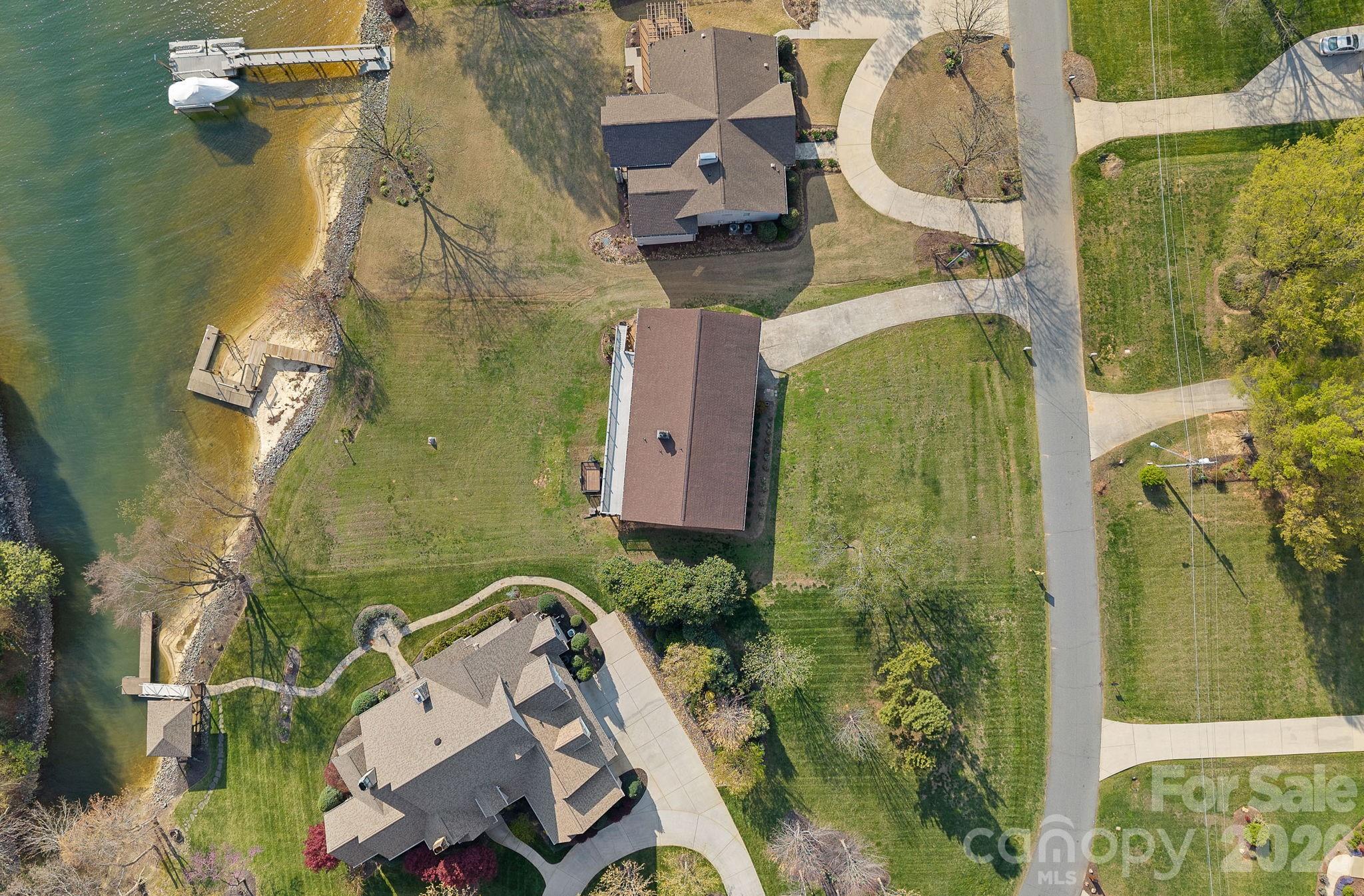 18726 Bluff Point Road