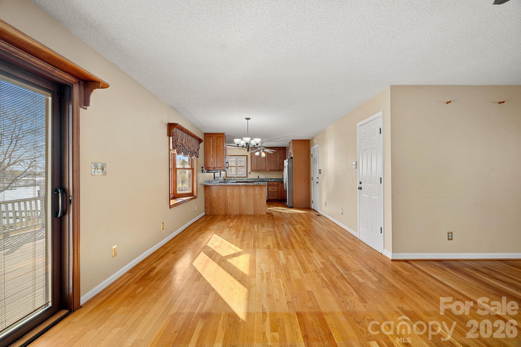 18726 Bluff Point Road