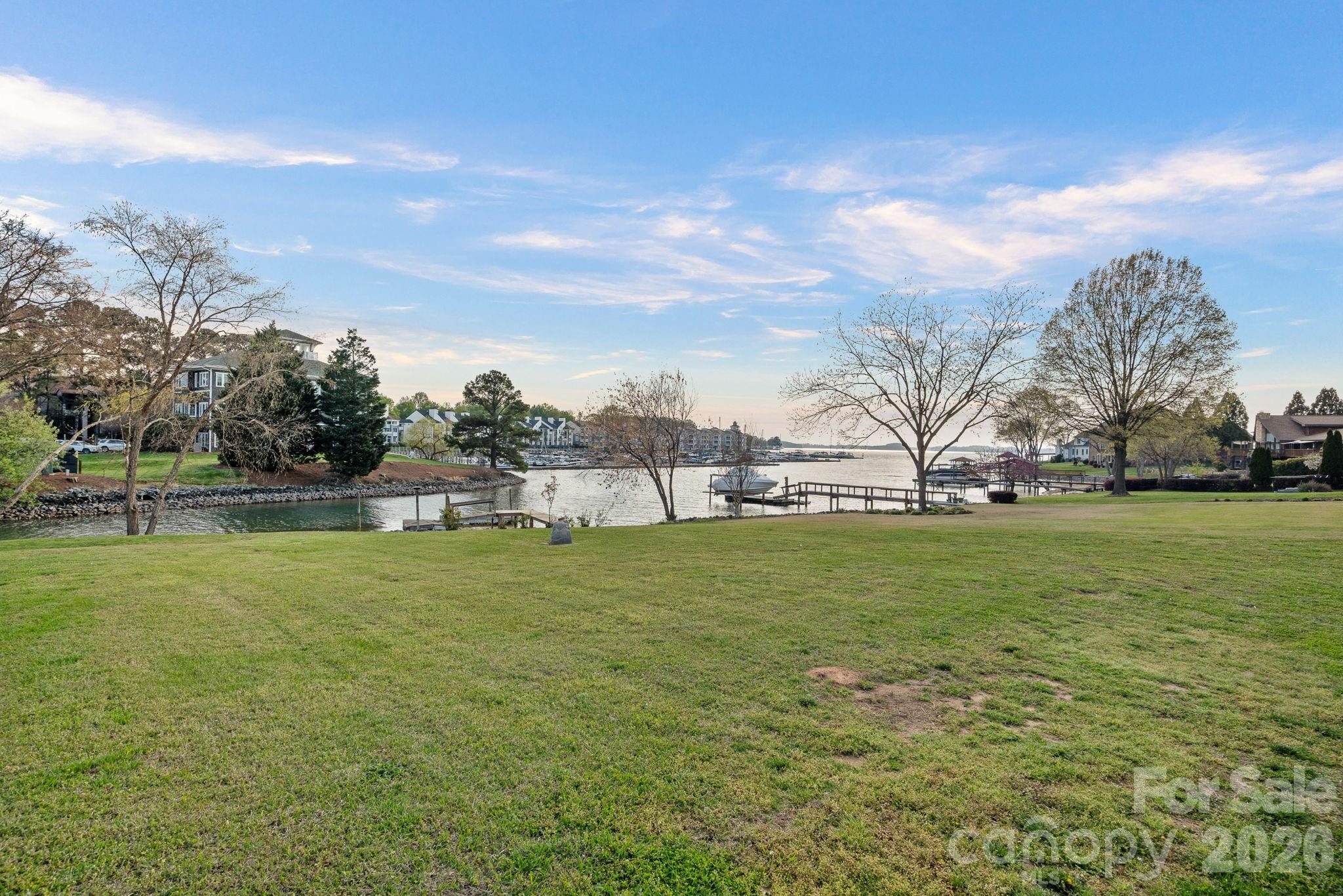 18726 Bluff Point Road