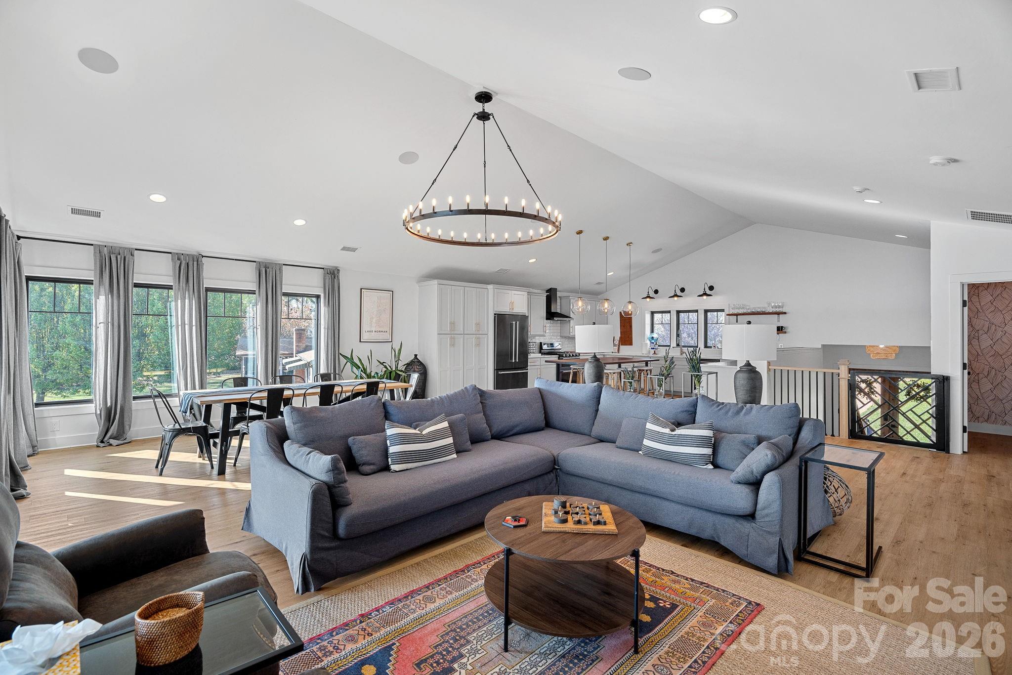 8182 Mountain Shore Drive