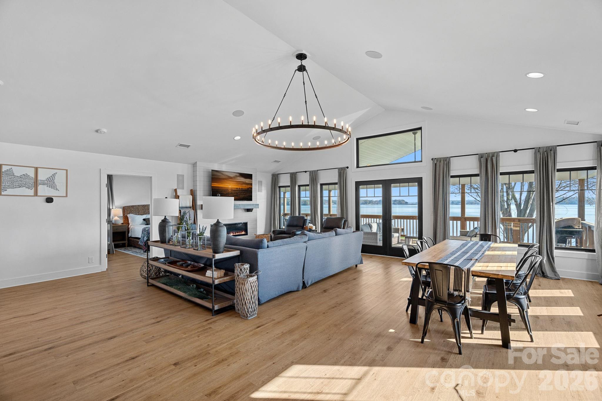 8182 Mountain Shore Drive