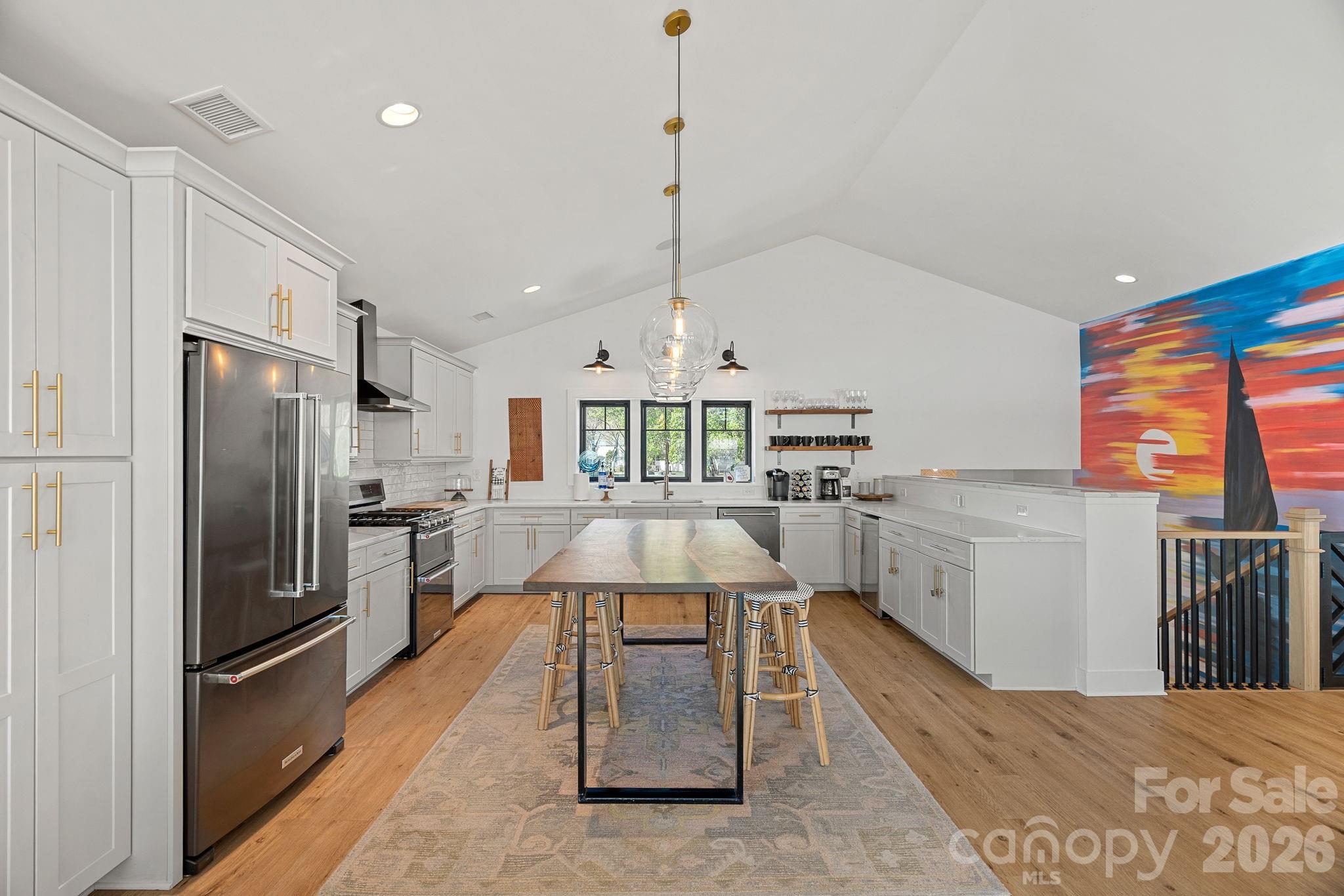 8182 Mountain Shore Drive